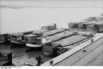 Invasion barges assembled at the German port o... Invasion barges assembled at the German port o...